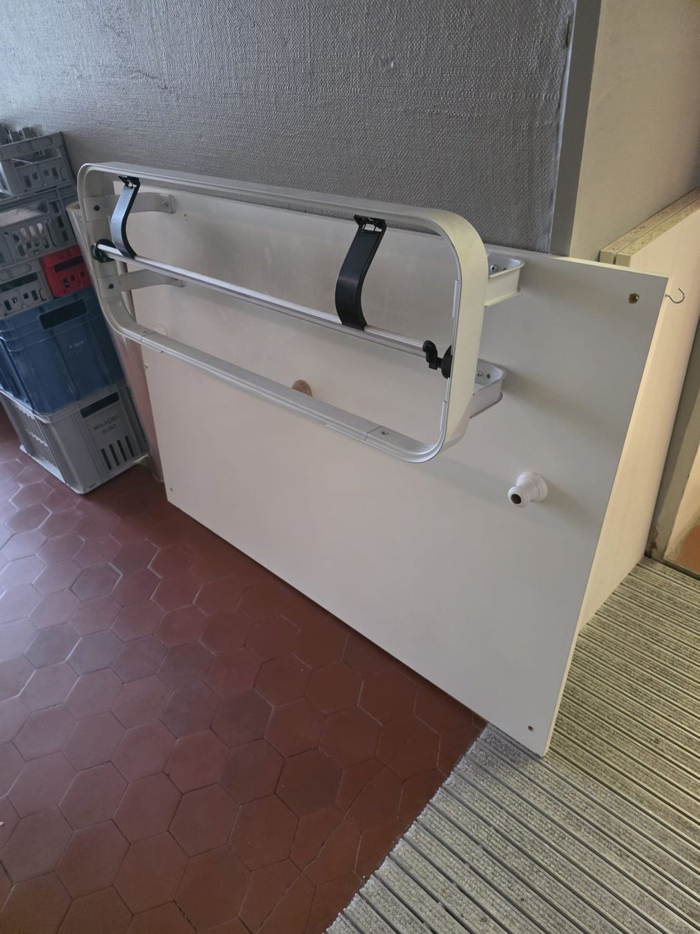 Autres accessoires pour la salle de bain: Papierrollenhalter – D'occasion à Sempach par wegglibeck01 2