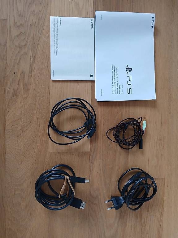 Sony Consoles: PS5 Slim Digital GAMER PACK – D'occasion à Rikon im Tösstal par Nuknuk 3