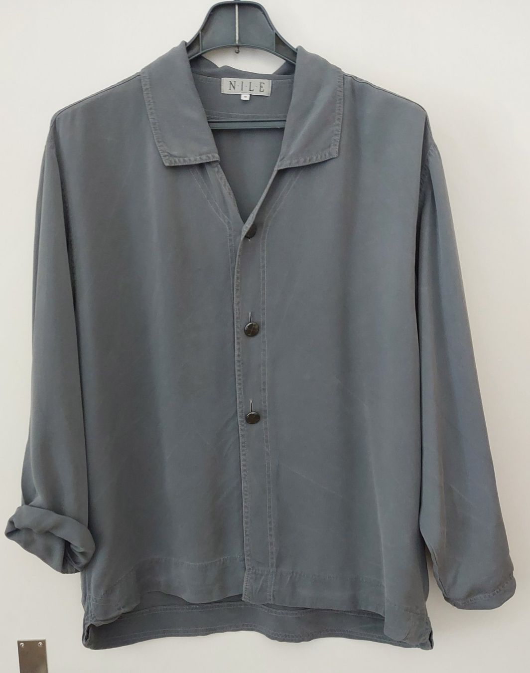 Nile Blusen: Blusenjacke reine Seide – Gebraucht aus Bellach von bri_m8rs