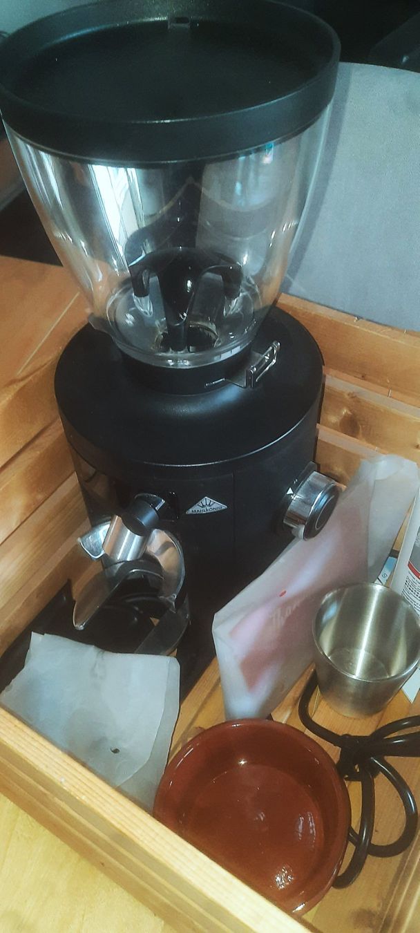 Küchengeräte: Kaffeemühle Mahlkönig – Gebraucht aus Menzingen von Mailer10 3