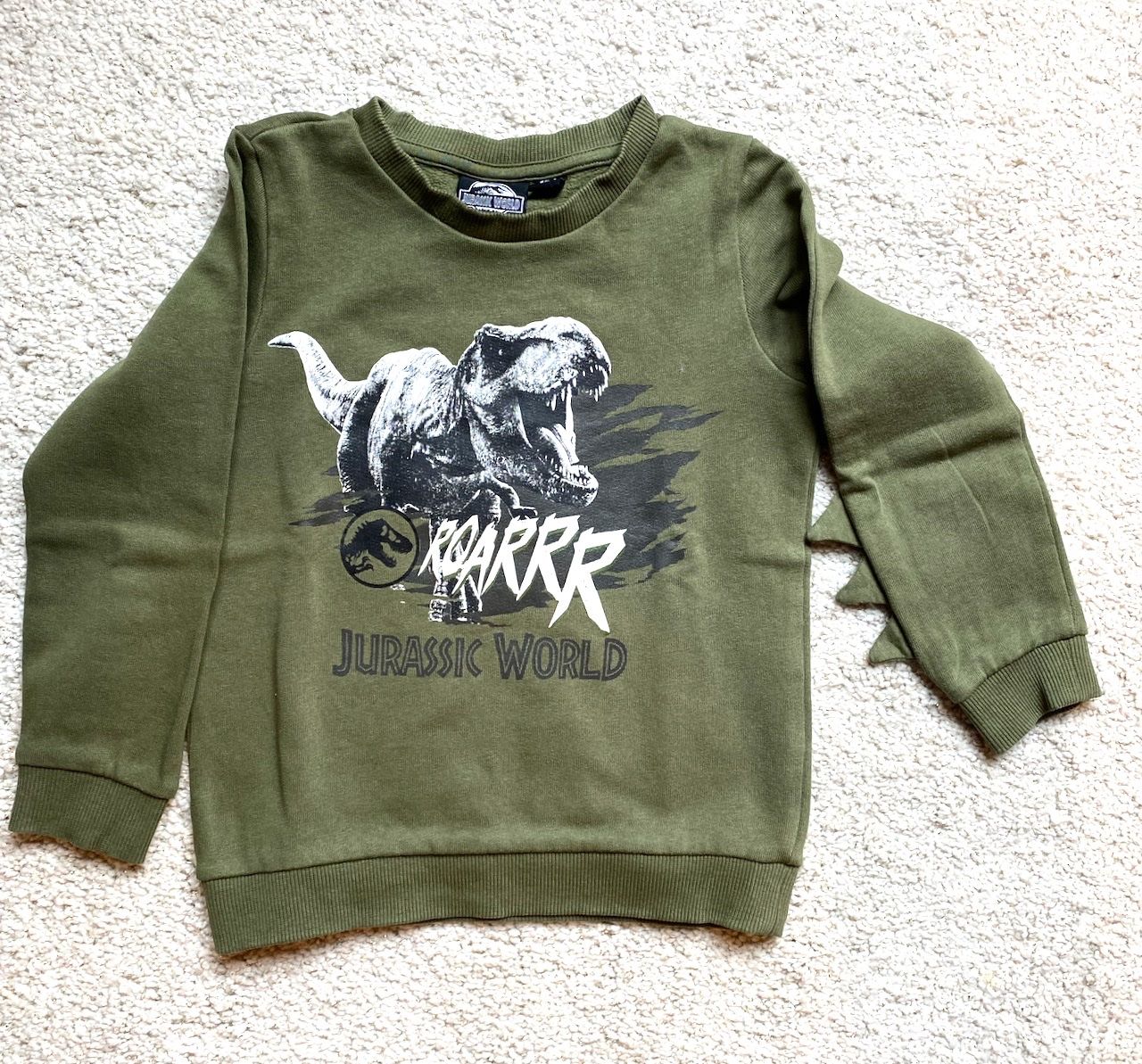 Maglioni & Felpe: Pullover Gr. 104, Olivgrün, Jurassic World – Usato da Uster venduto da ros_pym8