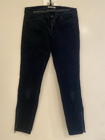 Schwarze Cordhose / Manchesterhose von Esprit, ca. Grösse 38