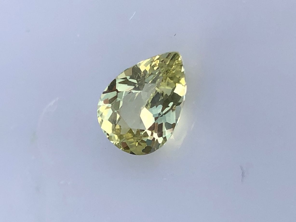 Pietre preziose: CHRYSOBERYLL Tropfen 1.62cts  Sri Lanka – Nuovo (secondo la descrizione) da Thun venduto da klarstein