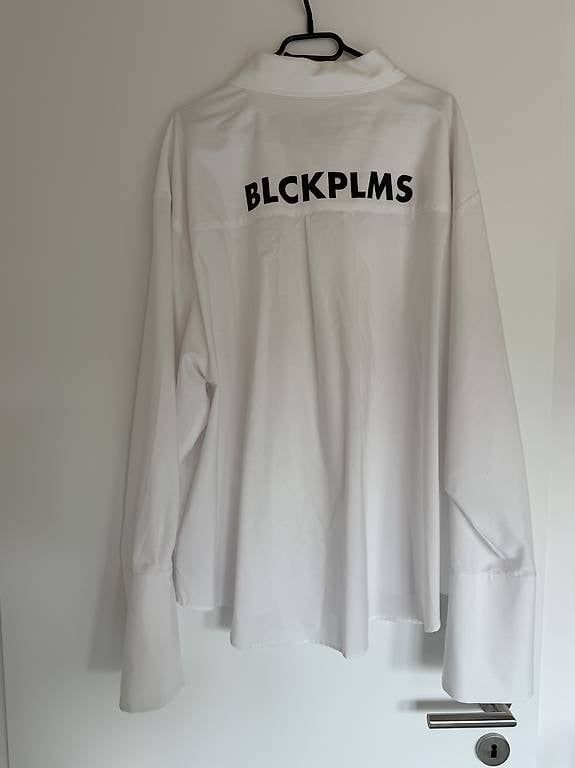 Hemden: Black Palms Hemd oversized M/L NEU – Gebraucht aus Buchberg von the_w8gy