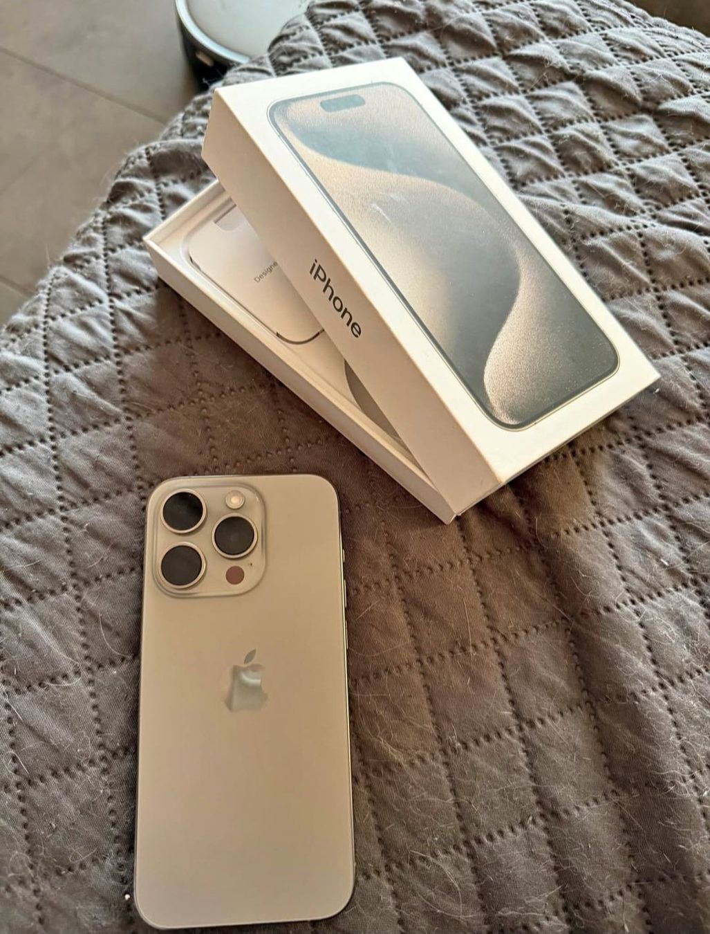 Apple Handys / Smartphones: Iphone 15 pro 256 gb – Gebraucht aus Jona von mic_sh5w 1