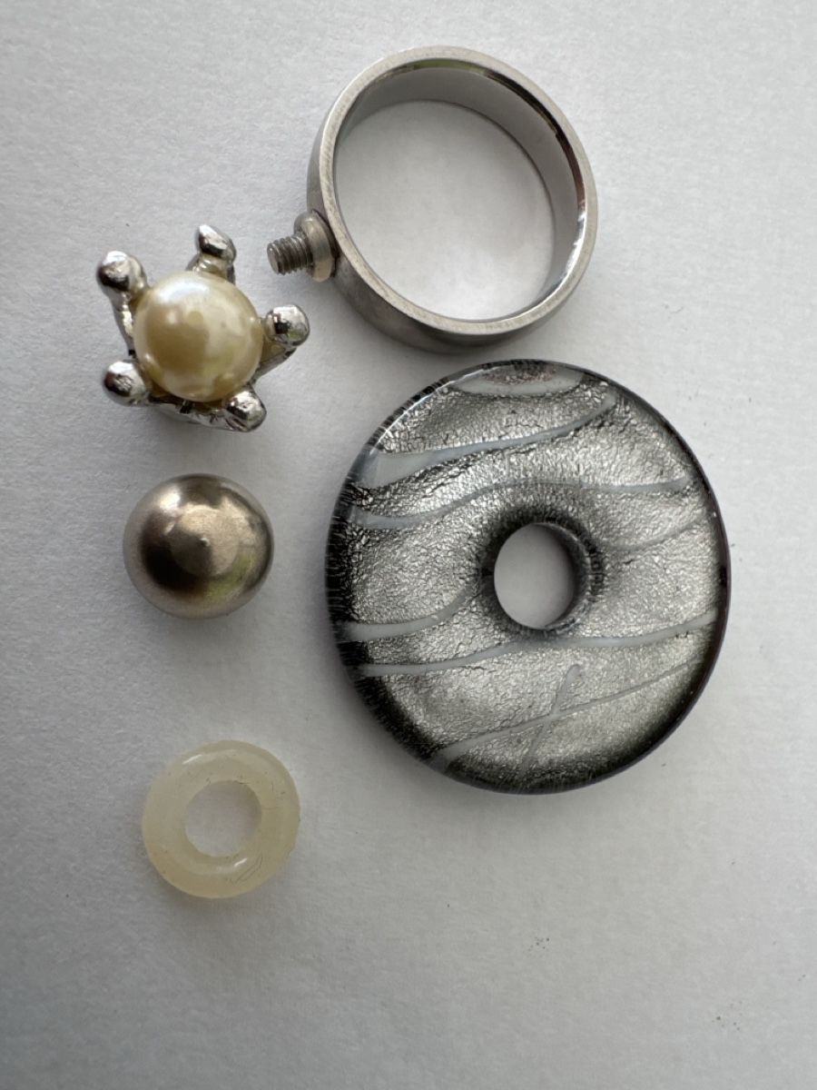 Anelli: Ring mit Krone und Perle - Top! – Nuovo (secondo la descrizione) da Huttwil venduto da graesihu 2