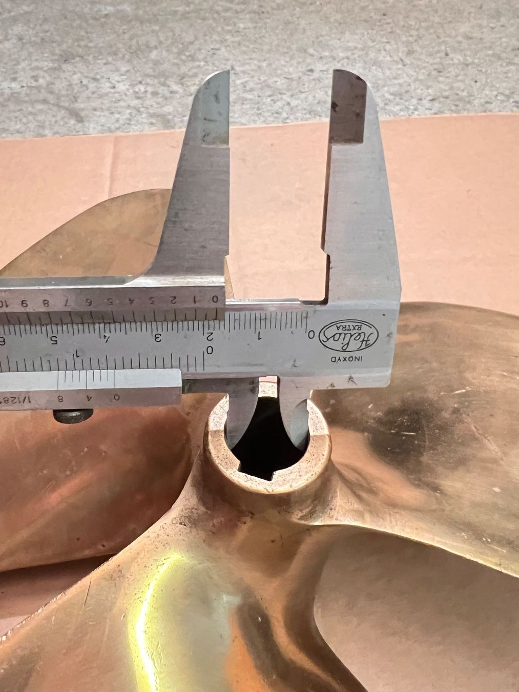 Boote: Bootsschraube in Bronze für dein Boot – Gebraucht aus Biel/Bienne von Jomazi 3