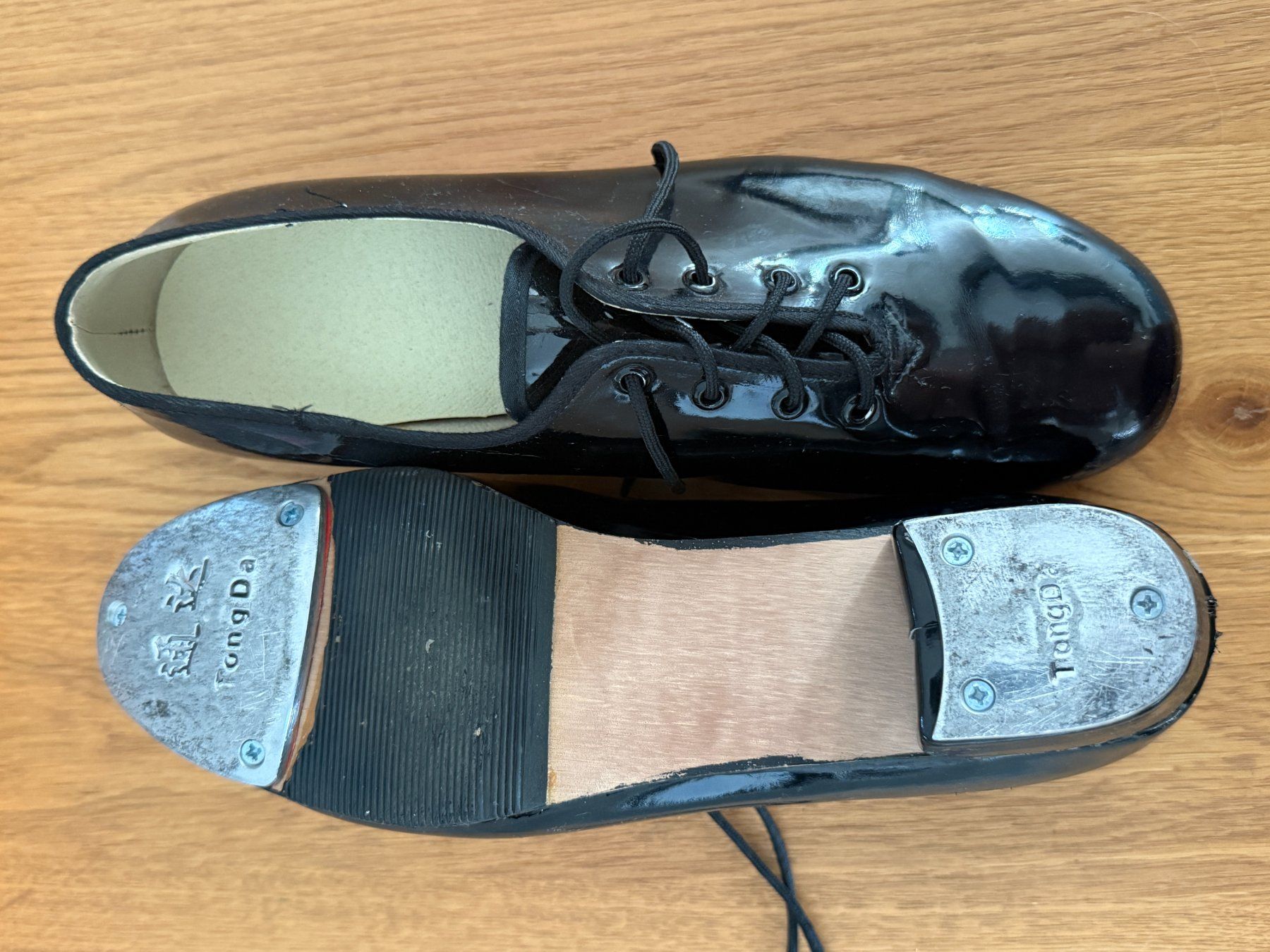 Damenschuhe: chaussures de claquettes – Gebraucht aus Founex von MaevaMatahi 1