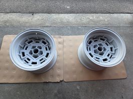 2 Campagnolo Felgen (10 x 15) De Tomaso