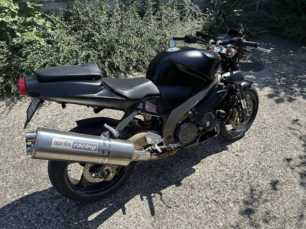 Aprilia Strada: Aprilia Tuono 1000 R – Usato da Worb venduto da tmuhmenthaler 3