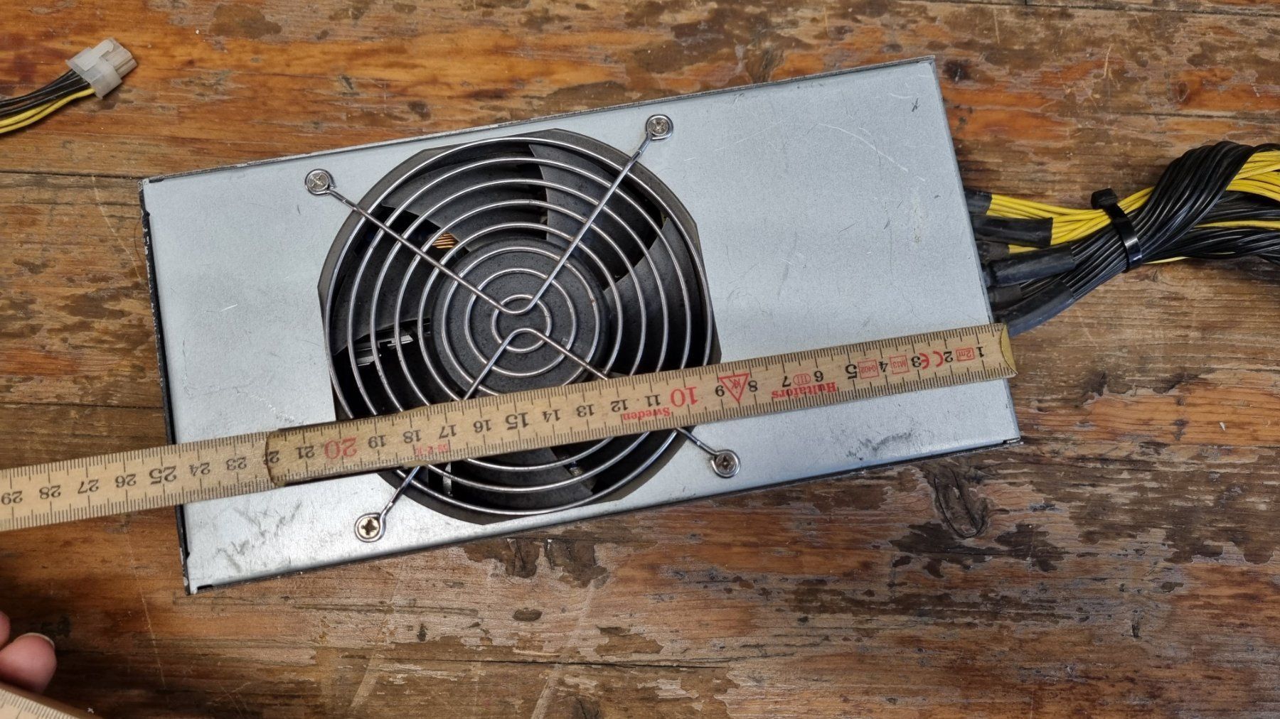 Coin Miner: Miner PSU APW5 – Gebraucht aus Dorf von Miner-supply 3