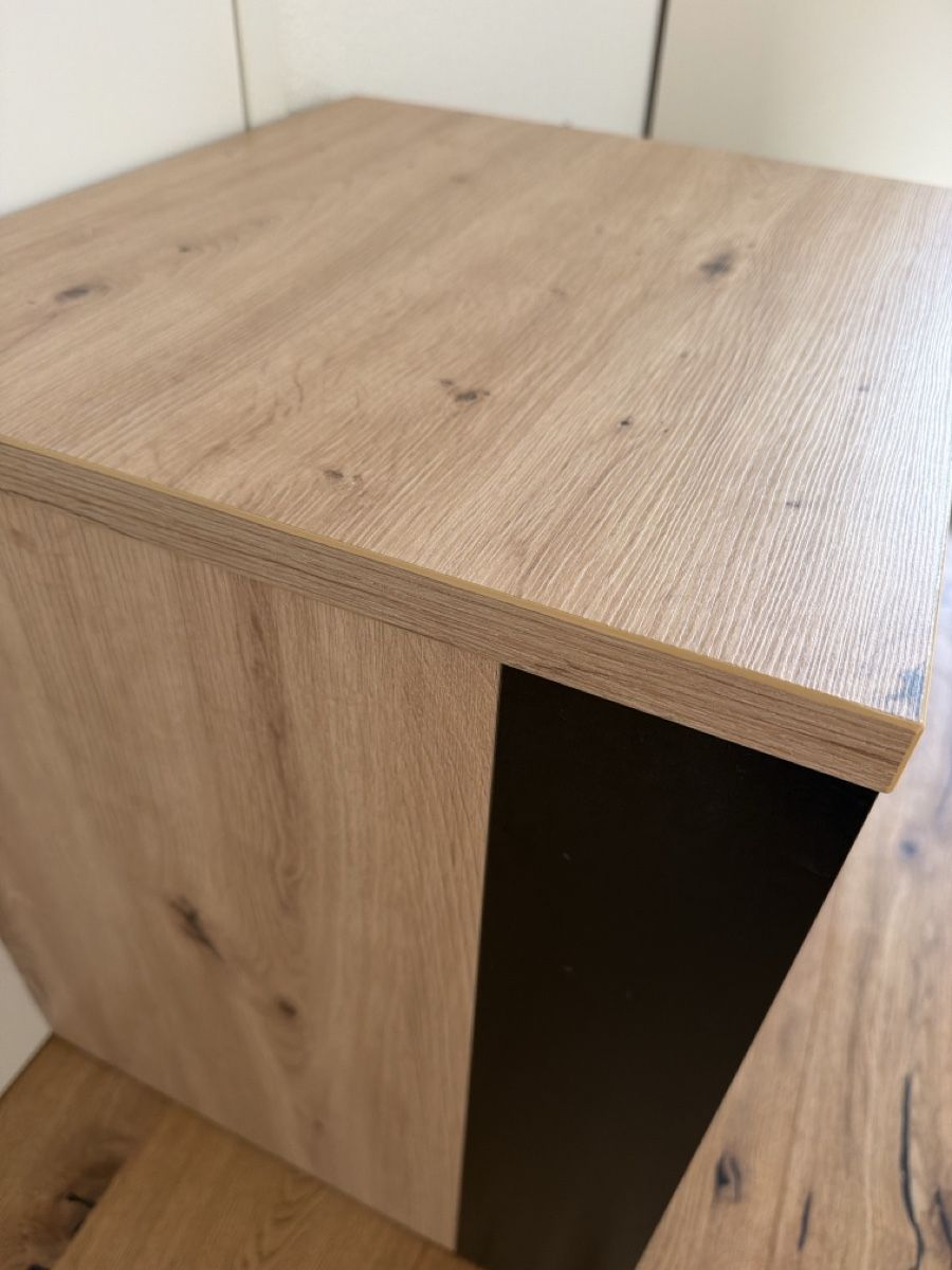 Comodini: Nachttisch Holzoptik Eiche schwarz neuwertig – Nuovo (secondo la descrizione) da Bonstetten venduto da tg2525 3