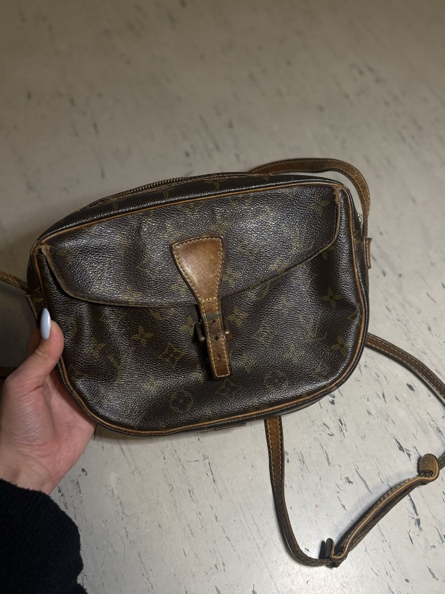 Louis Vuitton Taschen: Louis Vuitton Tashe – Gebraucht aus Zürich von tae_6828 1