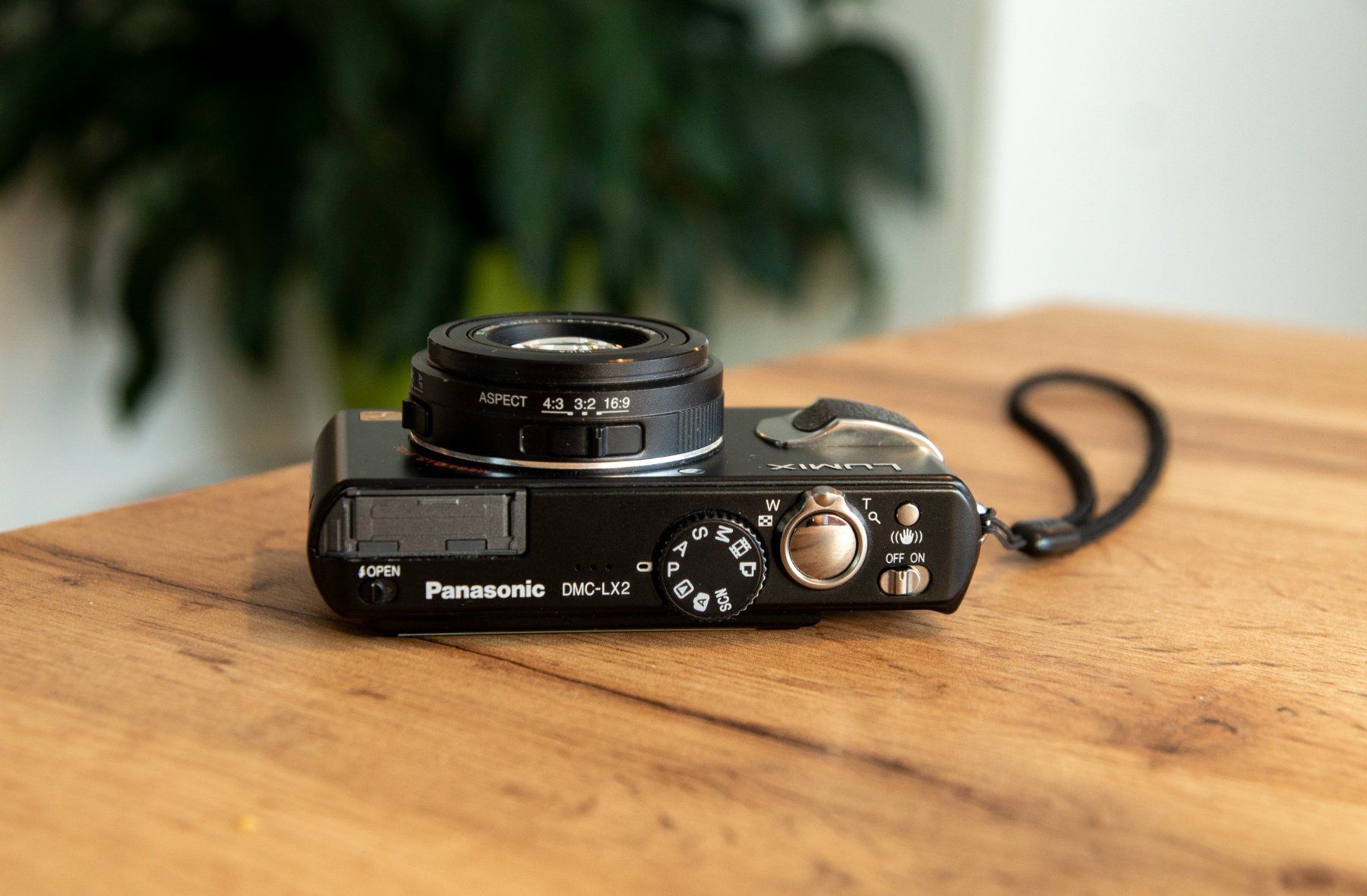 Panasonic Kamera: Panasonic Lumix DMC-LX2 – Gebraucht aus Zürich von  5