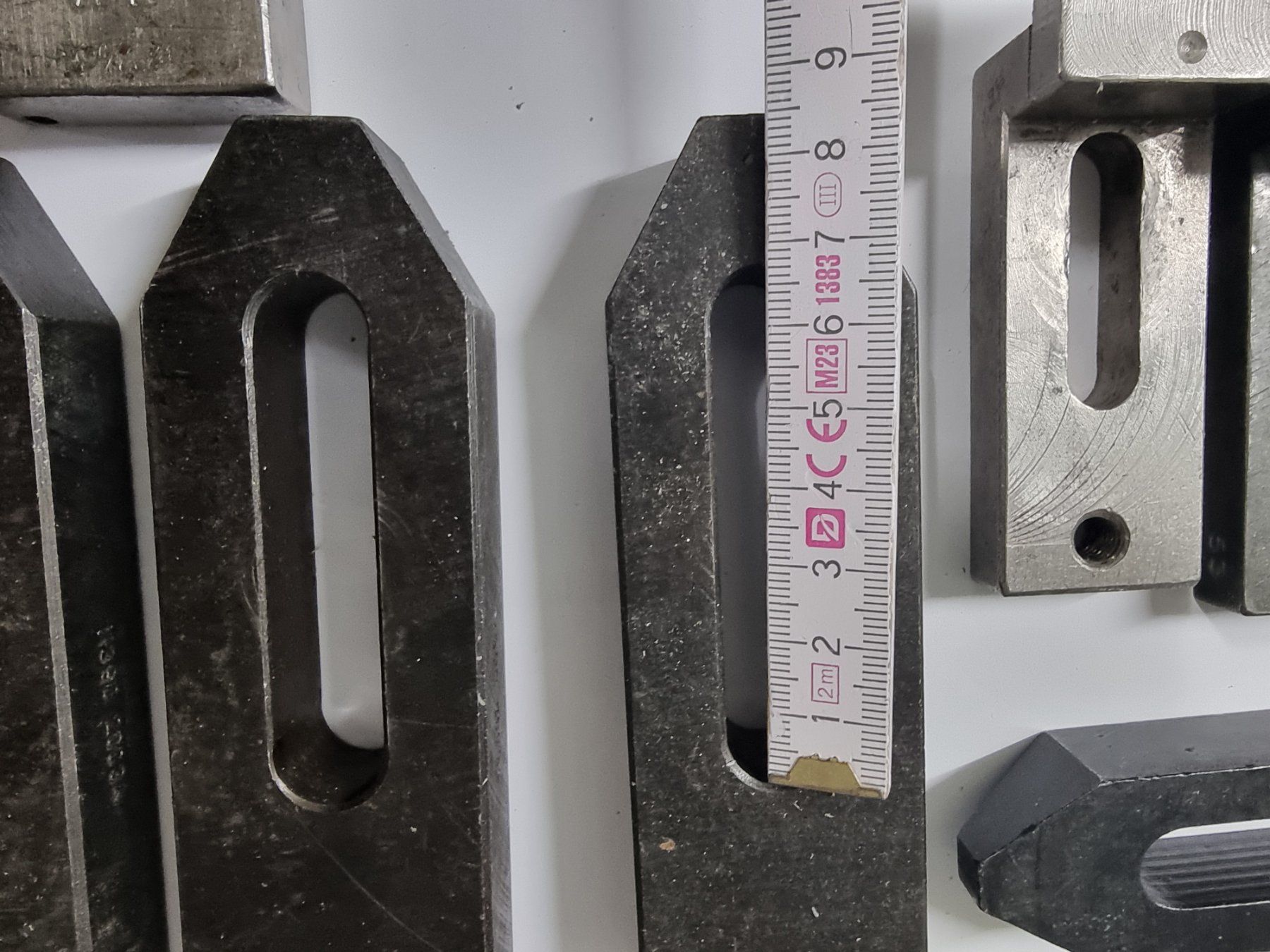 Gressel Altro per industria metallurgica: Diverse Spannbriden – Usato da Zihlschlacht venduto da Fan2002 6