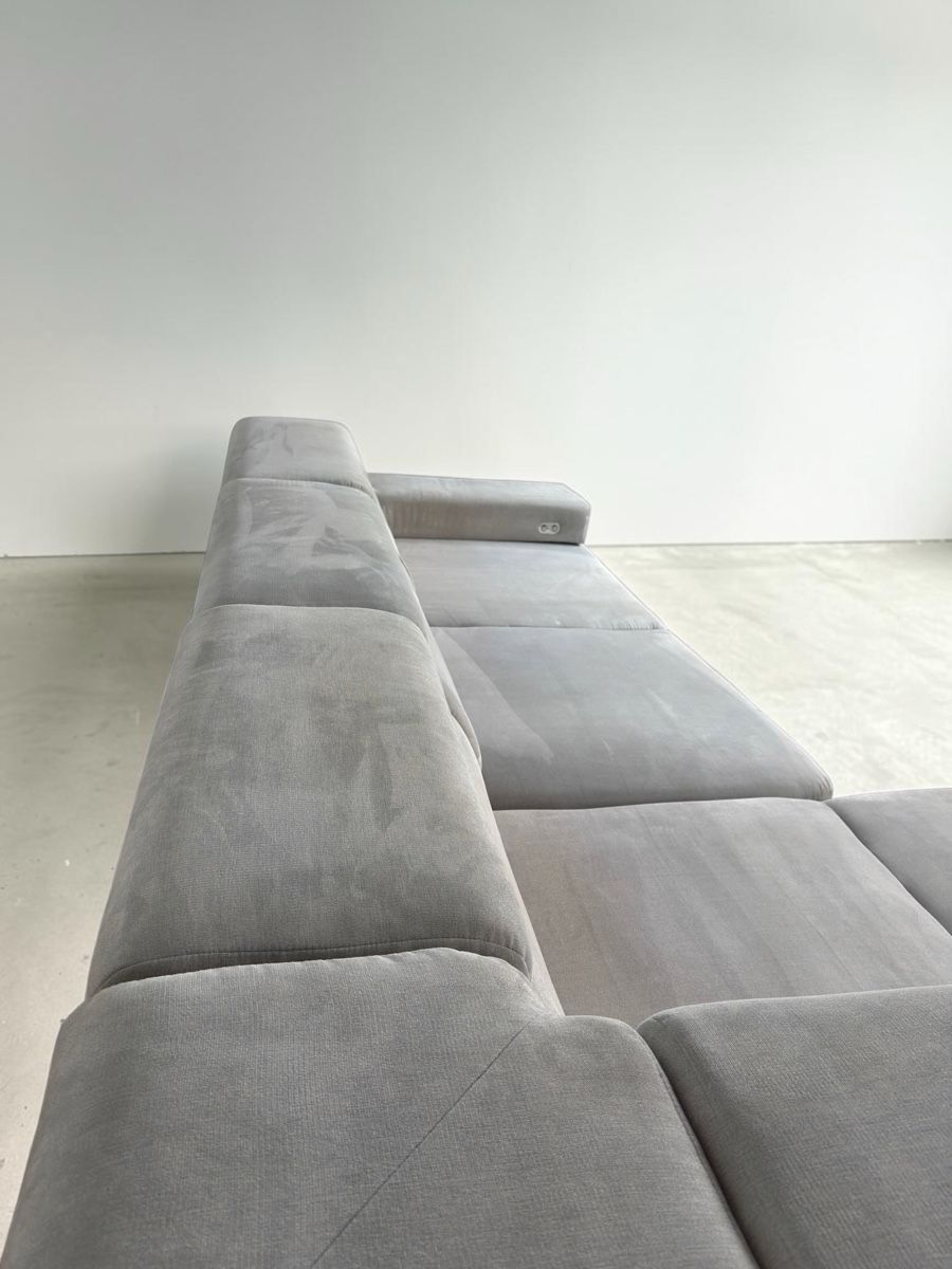 Sofas: Hellgraues Ecksofa aus Stoff mit elektrischer Schlaffunktion – Gebraucht aus Bachenbülach von Sofalab.swiss 1