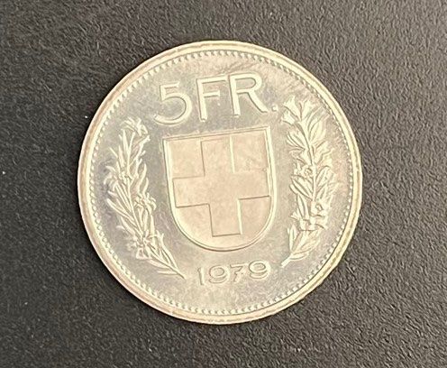Tutti le monete: 5 FRS 1979 STGL/FDC ! – Nuovo (secondo la descrizione) da Courgenay venduto da Kolfree