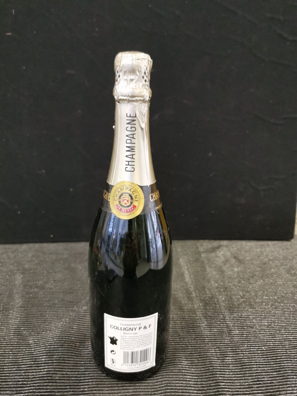 Bevande alcoliche: CHAMPAGNE COLLIGNY RESERVE ANCIENNE BOUTEILLE – Nuovo (secondo la descrizione) da Genève venduto da Leboucheoreilles 4