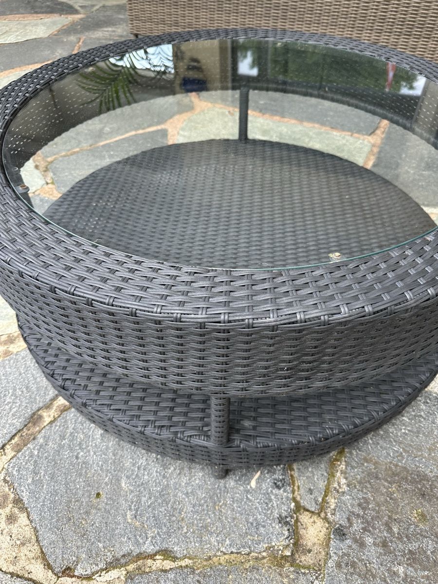 Tavoli: Rattan Beistelltisch  – Usato da Ittigen venduto da AdiBolligen