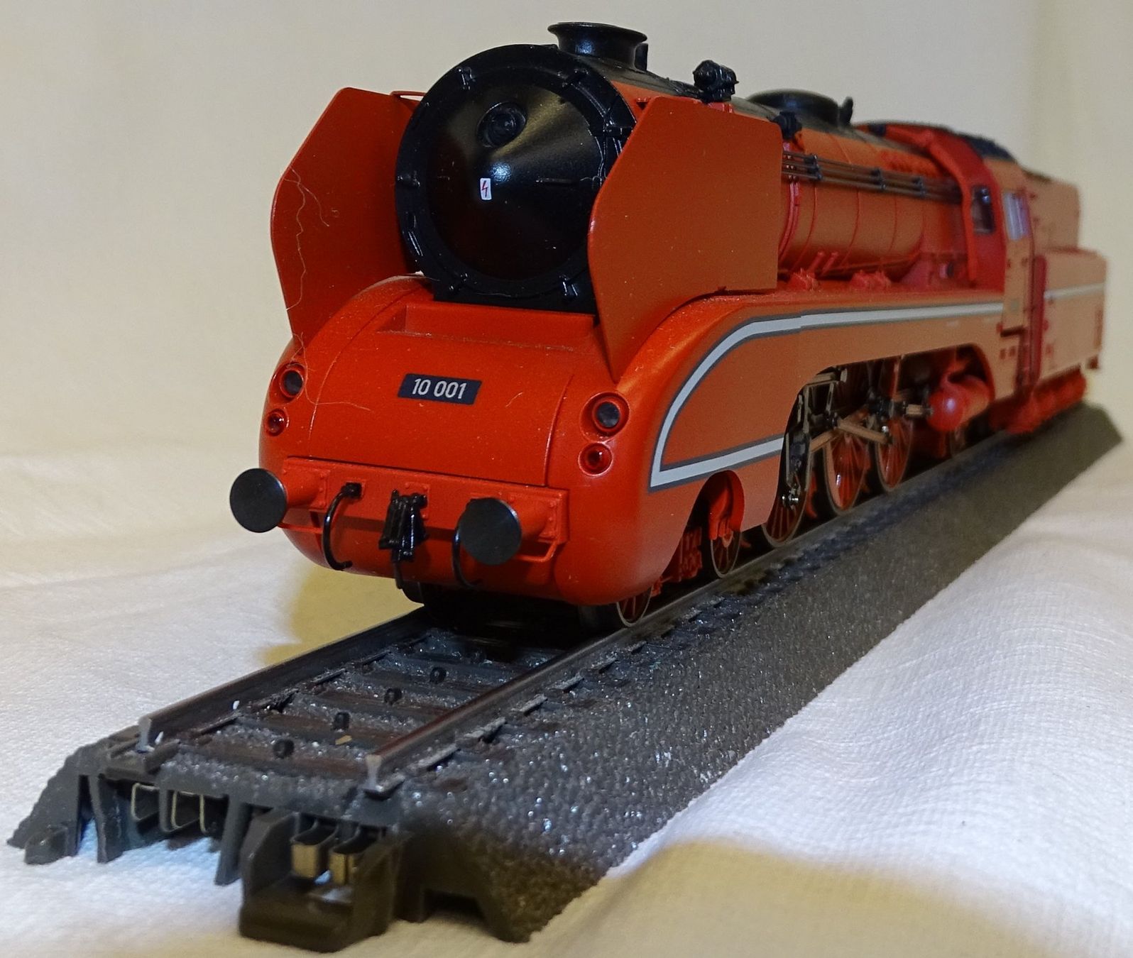 Märklin Modellini di ferrovie: Märklin HO-Wechselstrom Dampflok BR 10 / Digital – Nuovo (secondo la descrizione) da Melchnau venduto da Lhofer 3