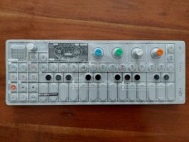 Teenage Engineering OP-1 Synthesizer neu mit Case