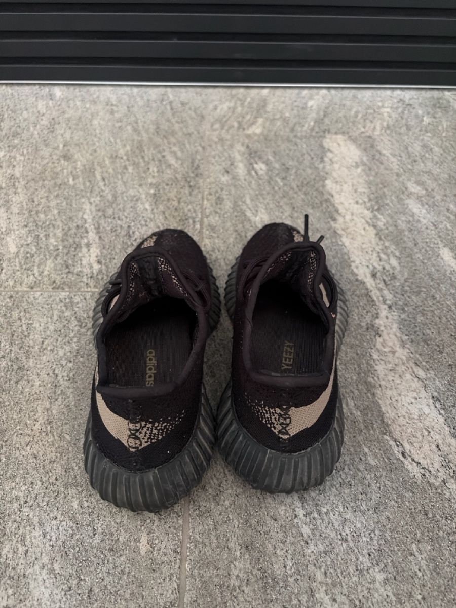 Adidas Scarpe da uomo: Yeezy - 38  – Usato da Davesco-Soragno venduto da Chichijango 2