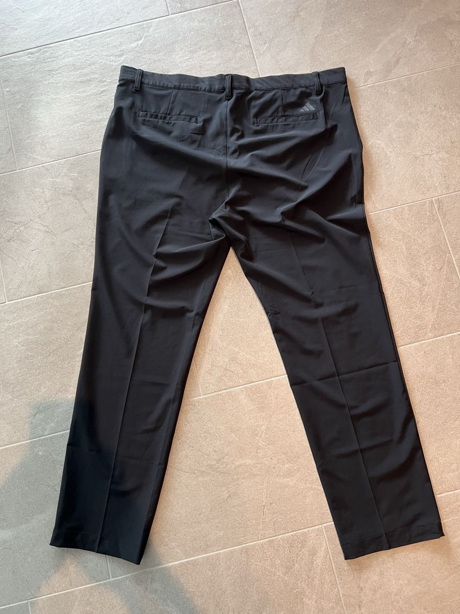 Adidas Pantaloni: Adidas Golf Ultimate365 Tapered Hose – Usato da Schübelbach venduto da Mo.223 1