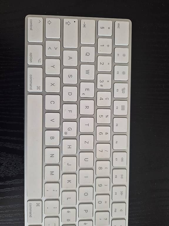 Tastiere: Apple magic Keyboard A1843 – Usato da Zürich venduto da _vici_ 3