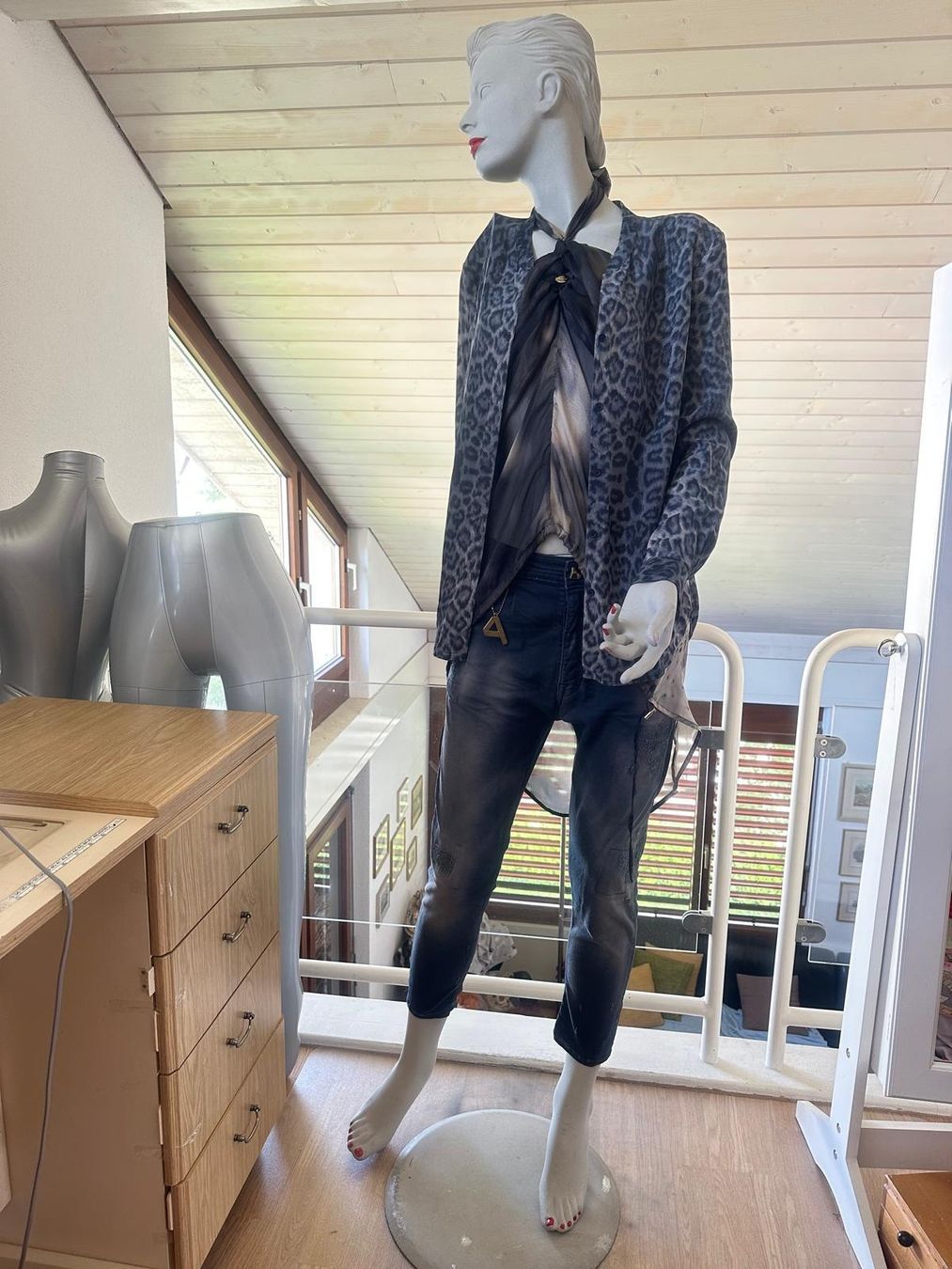 Camicette: Neue Seidenbluse von MARY DEPP – Nuovo (secondo la descrizione) da Neuhausen venduto da Lechasseur 3