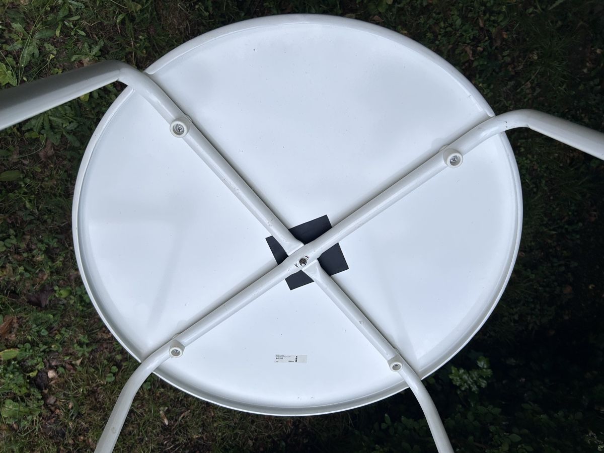 Tavoli: IKEA ROXO Gartentisch weiss Durchmesser 64cm Höhe 72cm  – Usato da Zürich venduto da ann_9fv5 2