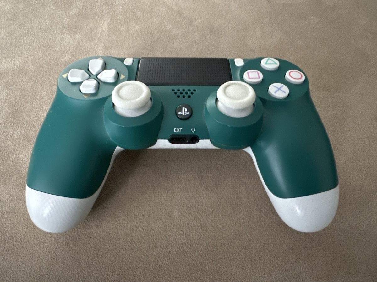 Sony Controller: Original Sony PS4 Controller - Grün/Weiss - Neuwertig – Usato da Bibern SH venduto da Anuja_20