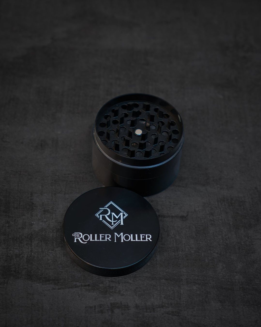 Tabacchi: The Roller Moller - Premium Herb Grinder – Smooth & Durable – Nuovo e nell'imballaggio originale da Studen BE venduto da nou_2tgw 3