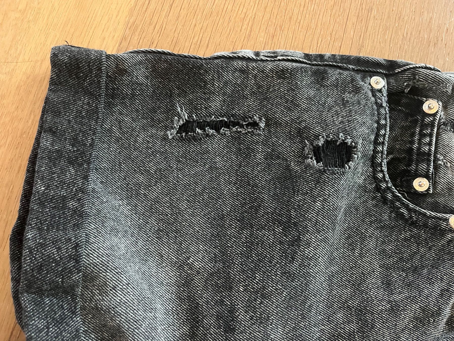 H&M Jeans: Damen Shorts Jeans schwarz – D'occasion à Laupen BE par lee_ym6v 2