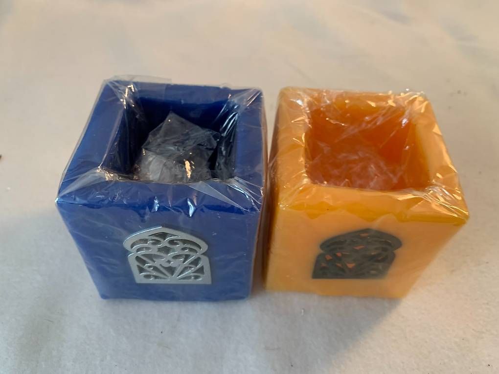 Candele: 2 Duftkerzen, blau & orange, neu A72 – Usato da Schötz venduto da amore14 2