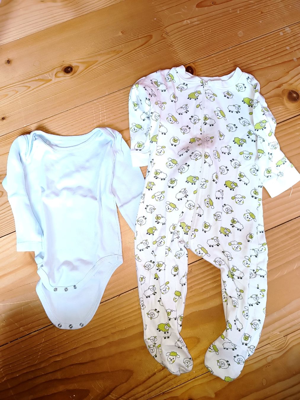 Kleiderpakete & -sets: Kleiderset Junge Gr. 80 – Gebraucht aus Näfels von ang_p78x 5