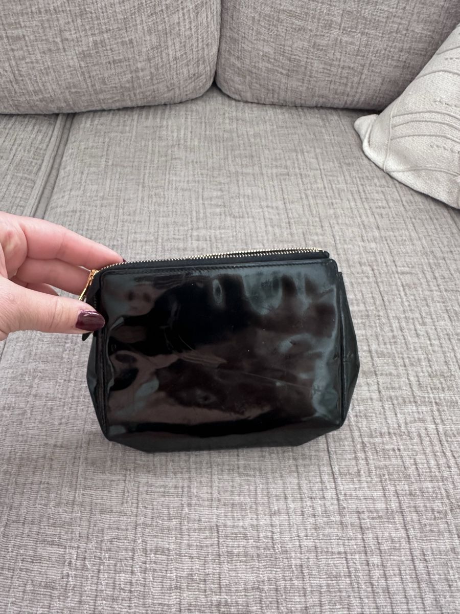Chanel Custodie per cosmetici: Chanel Kosmetiktasche Lackleder vintage – Usato da Zürich venduto da millaiana 5