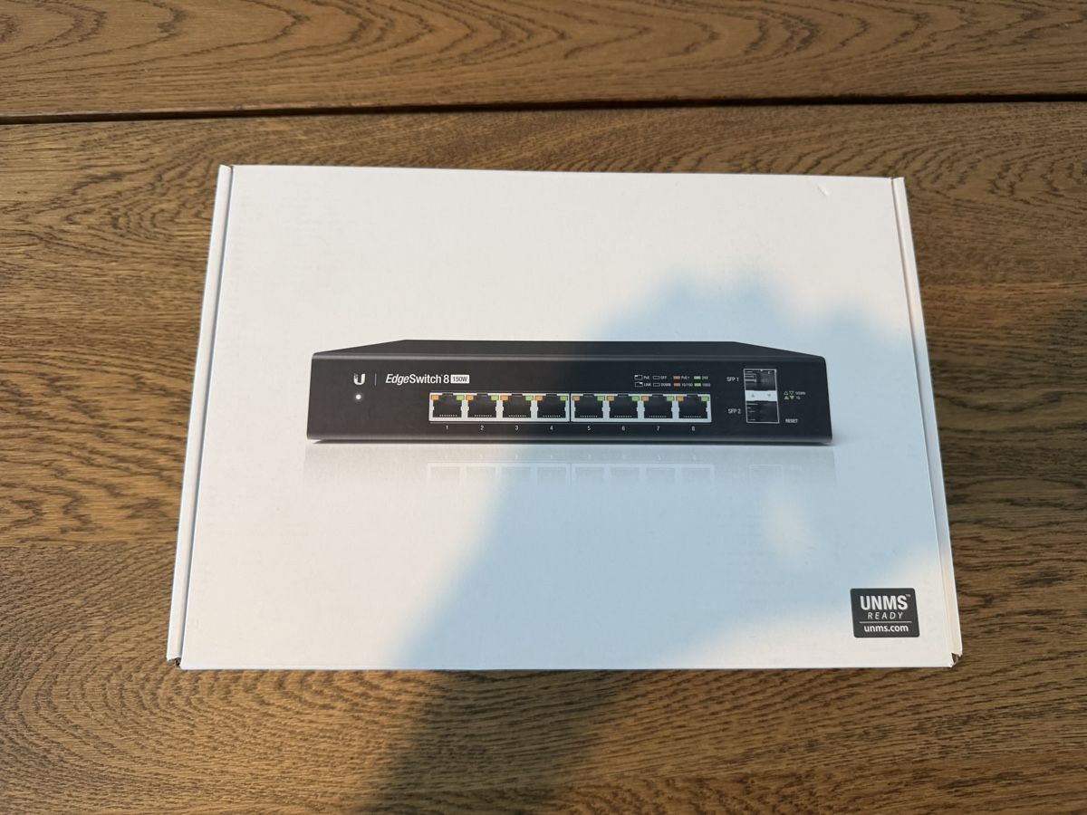 Ubiquiti Modems & Router: Ubiquiti EdgeSwitch 8 150W Network Switch, New – Gebraucht aus Freienbach von gio_cor 1