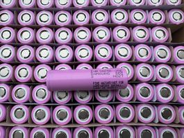Samsung INR18650-35E 18650 Li-Ion Zellen 100 Stk, NEU