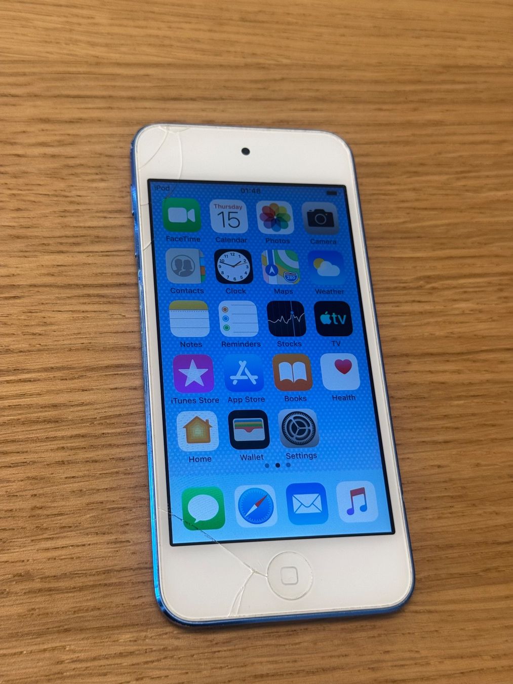 Apple Tragbarer Mediaplayer: iPod Touch 6th gen – Gebraucht aus Zollikofen von lagavulin03