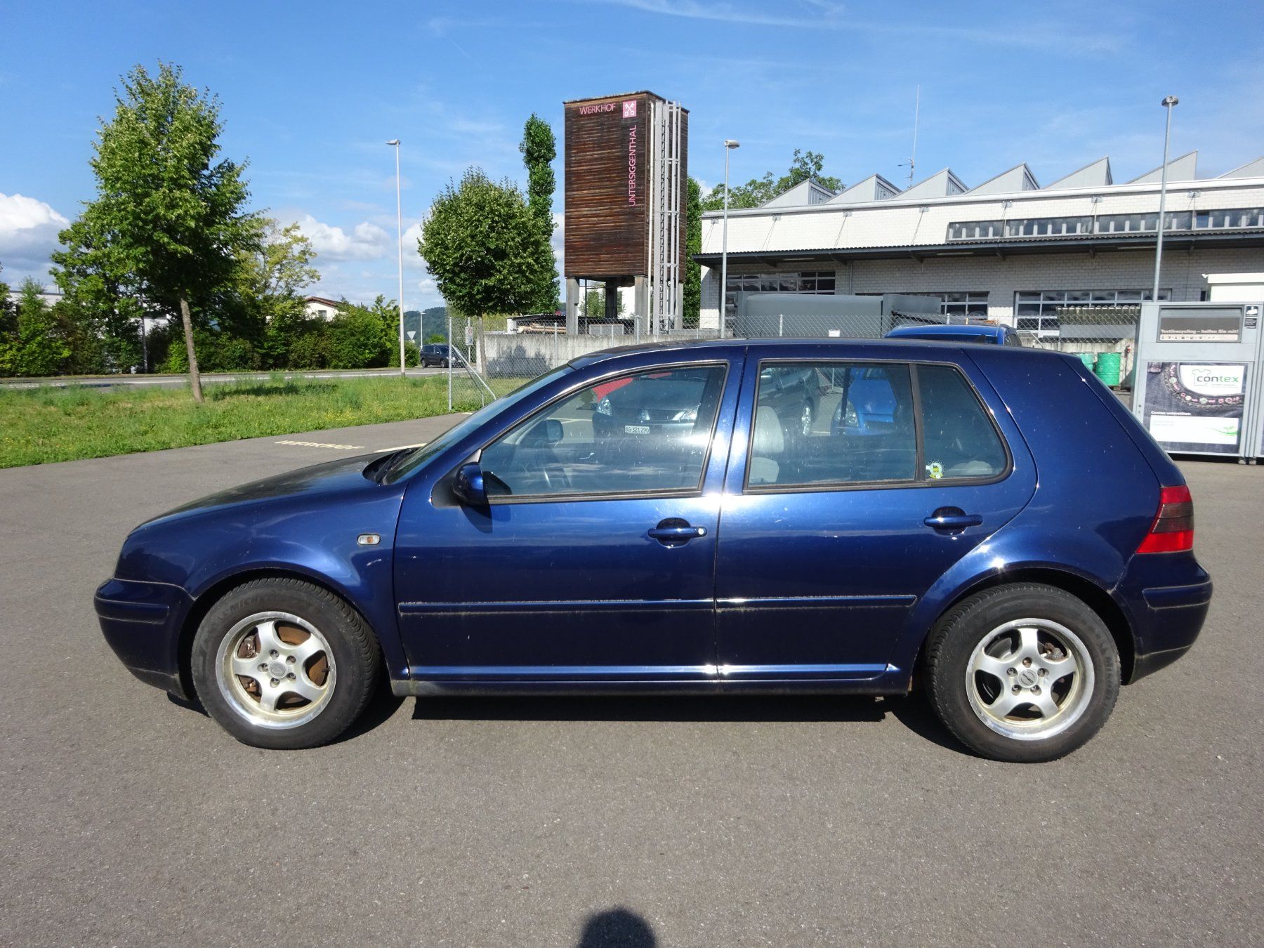 VW Autos: VW Golf 4  4motion  V5 – Gebraucht aus Untersiggenthal von A888888 9