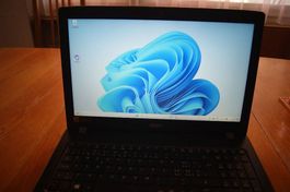 ACER Aspire Win 11 Quad Core 16 GB SSD + HD