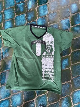 Nigeria T-Shirt Gr. L grün schwarz weiss