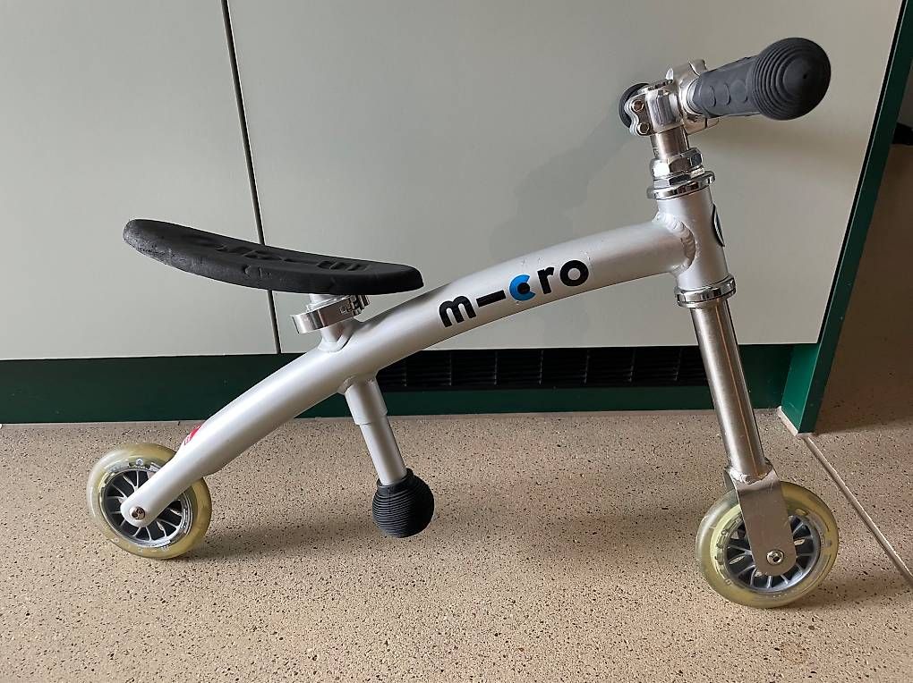 Fahrzeuge für Kinder: Laufrad von Micro – Gebraucht aus Winterthur von cha_vf6m