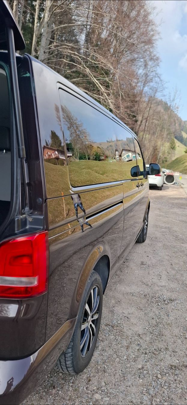 VW Automobili: VW T5 Caravelle, Camping – Usato da Zumikon venduto da 2015VT 4