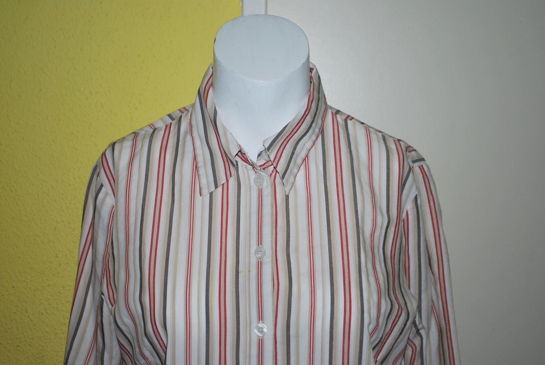 Esprit Camicette: ESPRIT Blouse / Bluse taille / Grosse 38 (M) – Usato da Cossonay-ville venduto da Super-Price-Quality 1