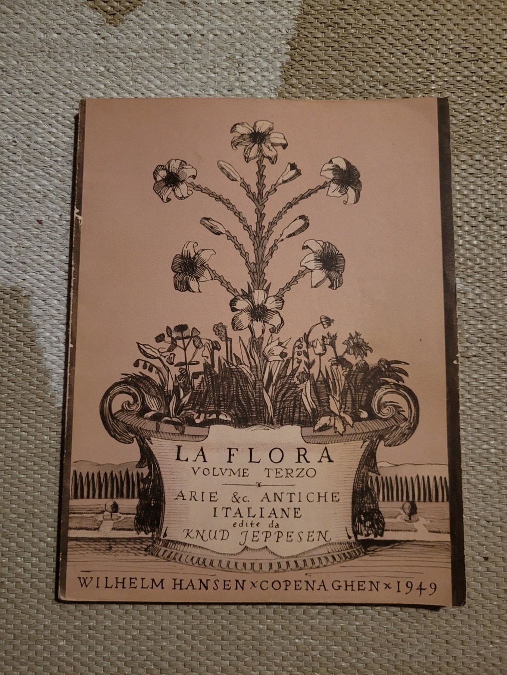 Bücher: La Flora – Gebraucht aus Perlen von Safari_23