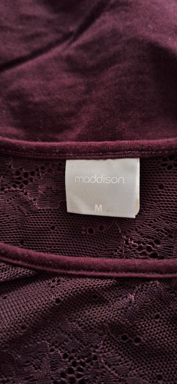 Maddison Pullover & Sweatshirts: pull avec manche en dentelle – Neu und originalverpackt aus Lussery-Villars von pousinete02 2