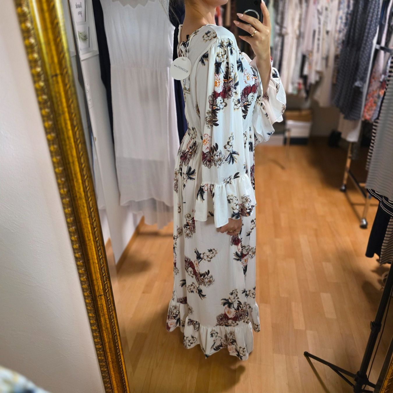 Boohoo Vestiti: Weisses Maxikleid mit Blumenmuster, Grösse 40 – Nuovo (secondo la descrizione) da Wald ZH venduto da CapLux 5