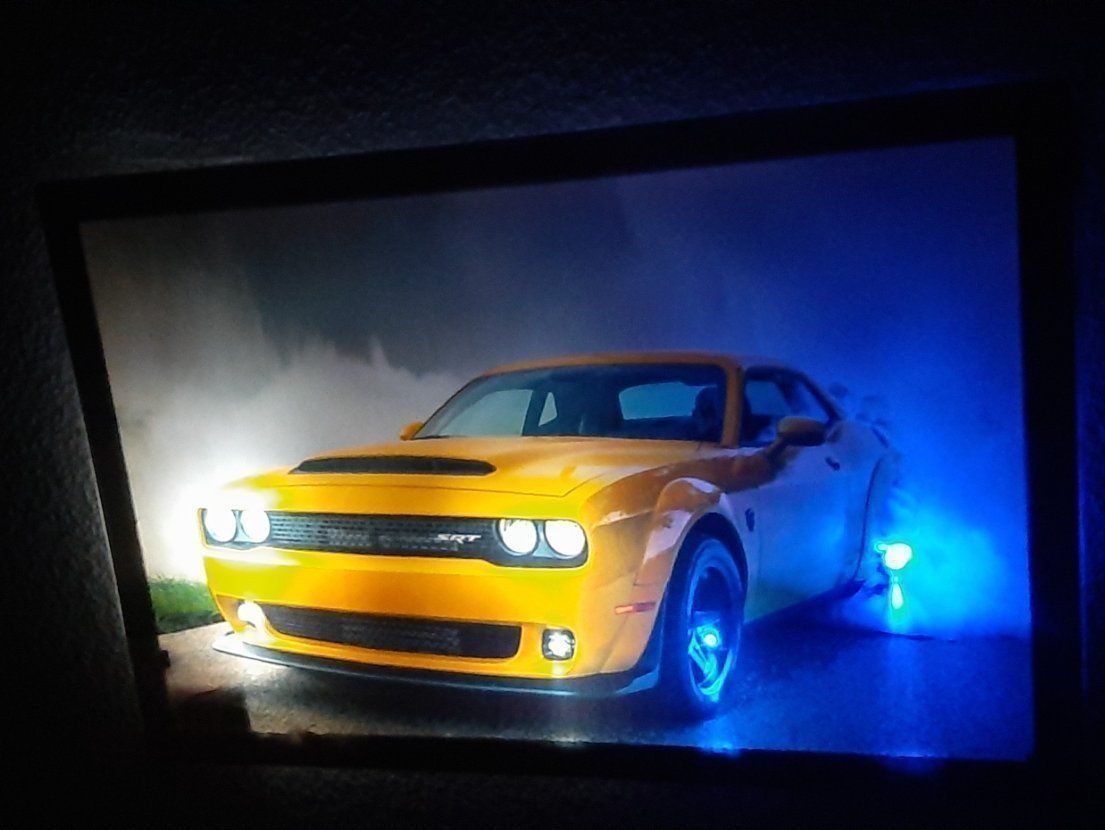 Cornici: DODGE CHALLENGER SRT HELLCAT LED Kunstbild – Nuovo e nell'imballaggio originale da Kilchberg ZH venduto da ruedi34 2