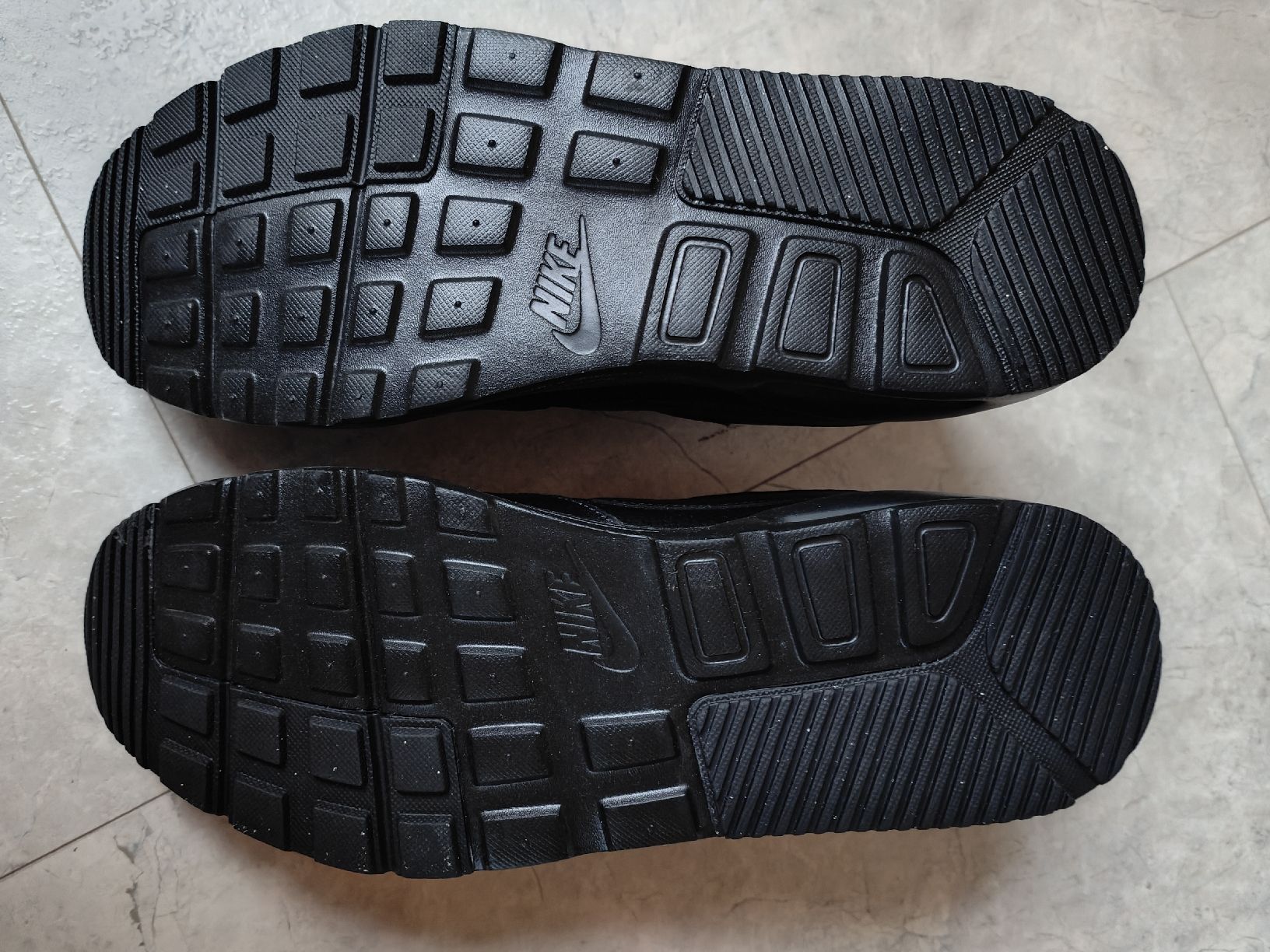 Nike Scarpe da uomo: Nike Air Max SC – Nuovo (secondo la descrizione) da Einsiedeln venduto da RaphaelSimeon 2